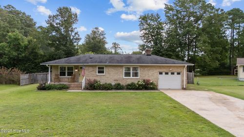 105 Daniels Ct, Havelock, NC, 28532-2013 | Card Image