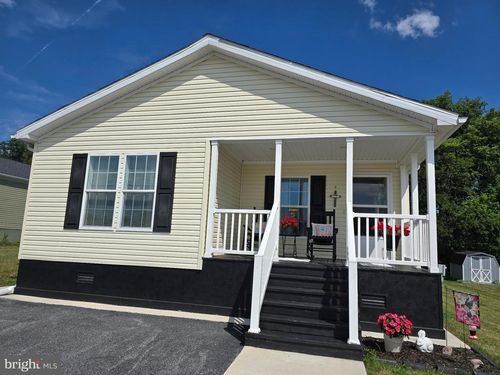 300 Oriole Dr, CARLISLE, PA, 17013-8773 | Card Image