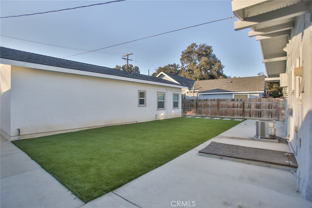 Residential in Santa Ana 5