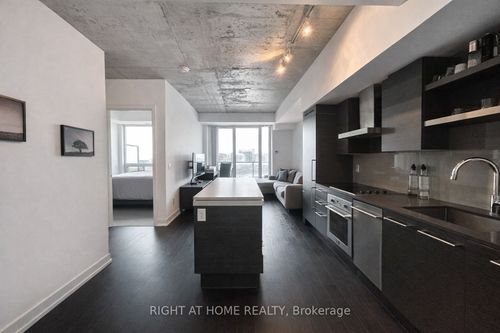 lph23-1030 King St W, Toronto, ON, M6K0B4 | Card Image