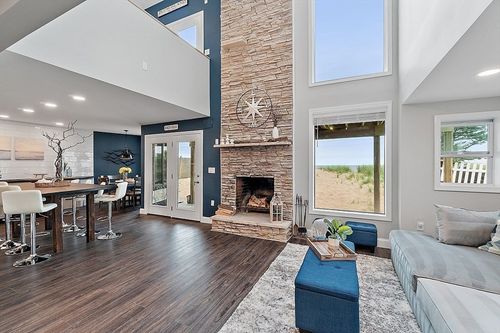 4 Northern Blvd, Newbury, MA, 01951-1934 | Card Image