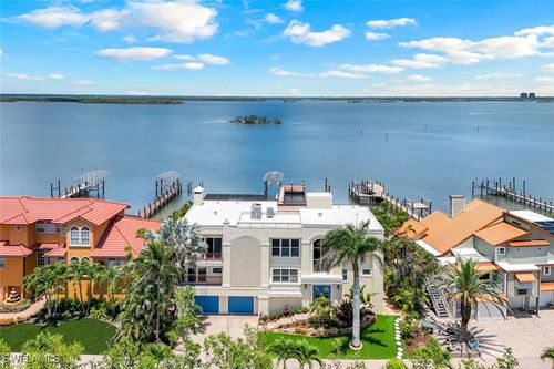 21421 Widgeon Ter, Fort Myers Beach, FL, 33931-4344 | Card Image