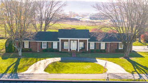 111 Stonehedge Ter, Monticello, KY, 42633-7288 | Card Image
