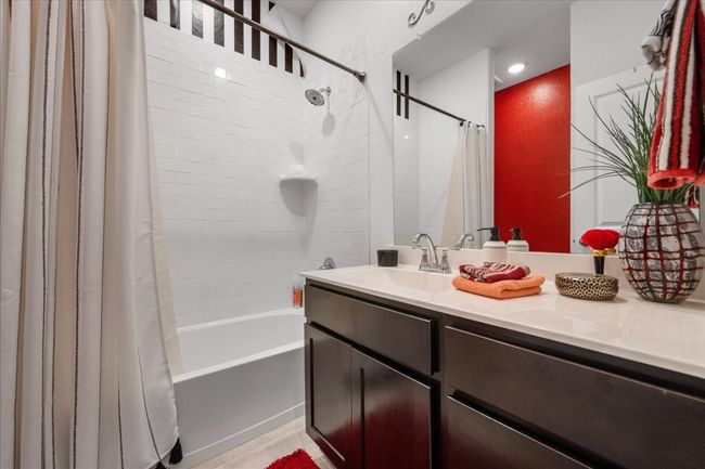 181 Durian Loop, House other with 3 bedrooms, 2 bathrooms and null parking in Buda TX | Image 19
