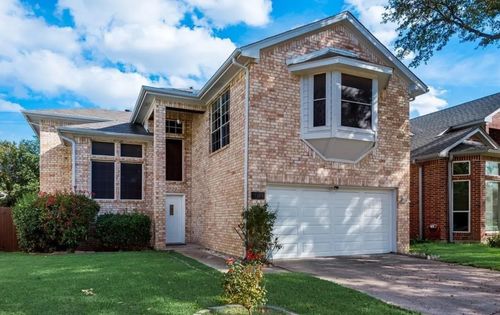 2124 Newport Dr, Flower Mound, TX, 75028-7262 | Card Image