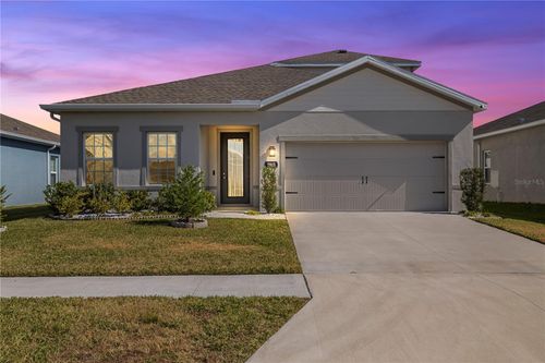 7915 Greenway Ave, WESLEY CHAPEL, FL, 33544-5927 | Card Image