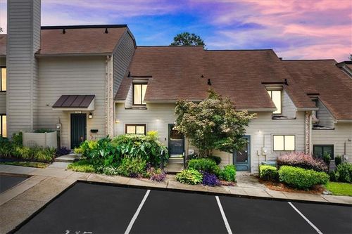 3626 Stonewall Ct Se, Atlanta, GA, 30339-3305 | Card Image