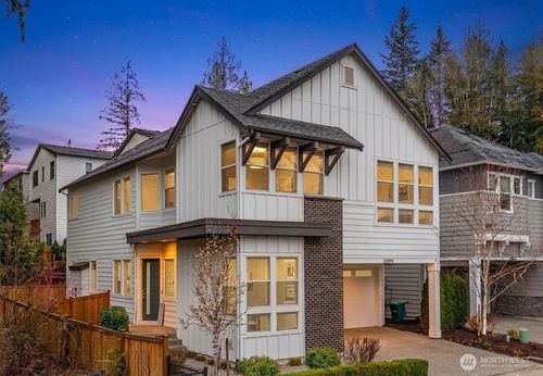 24509 Ne 13th Pl, Sammamish, WA, 98074-5067 | Card Image