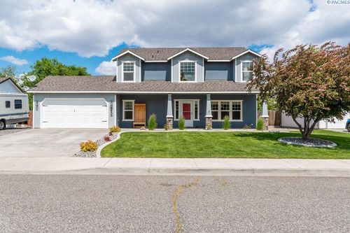 5200 S Desert Dove Loop, West Richland, WA, 99353 | Card Image