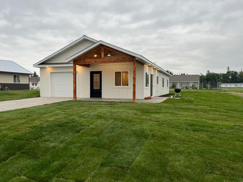 730 Cedar Ave Se, Menahga, MN, 56464-3155 | Card Image