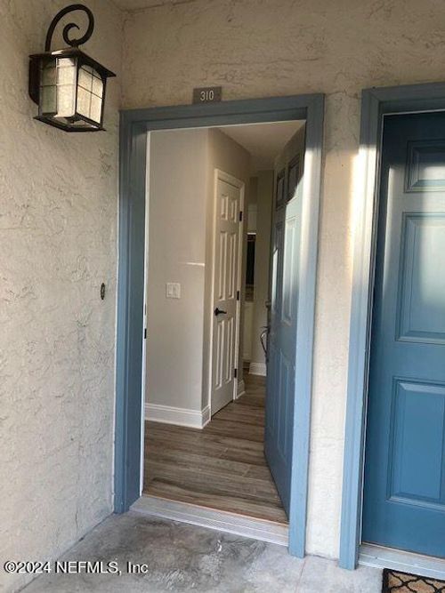 310-5615 San Juan Ave, Jacksonville, FL, 32210-3022 | Card Image