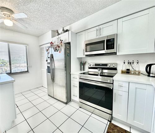 apt-304-6193 Pointe Regal Cir, Delray Beach, FL, 33484-2457 | Card Image