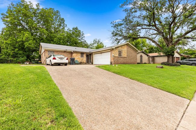 401 Carver St, House other with 3 bedrooms, 2 bathrooms and null parking in Waco TX | Image 4