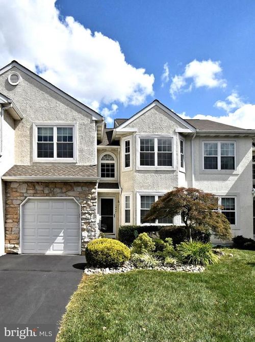 1844 Hood Ln, MAPLE GLEN, PA, 19002-6104 | Card Image