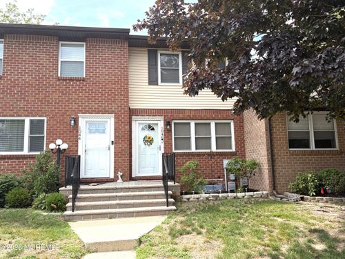 1046 Tammy Ct, Brick, NJ, 08724-7180 | Card Image