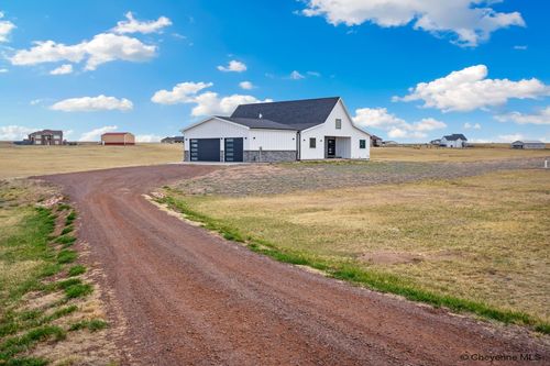 1650 N Ridge Dr, Cheyenne, WY, 82009-8668 | Card Image