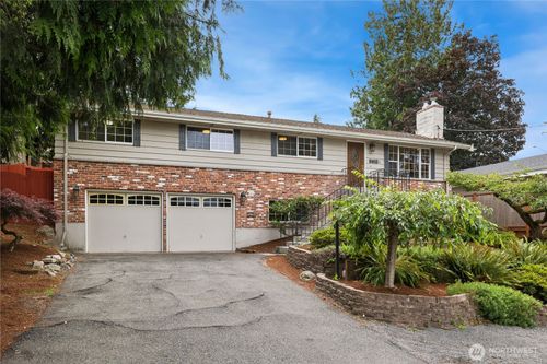 a-8912 229th Pl Sw, Edmonds, WA, 98026-8439 | Card Image