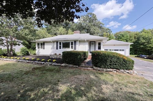 256 S Main St, Hopedale, MA, 01747-1415 | Card Image