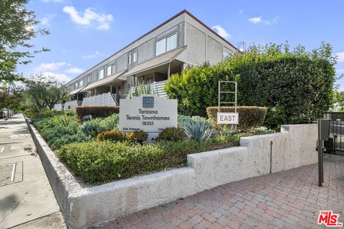 77-18333 Hatteras St, Tarzana, CA, 91356-1621 | Card Image