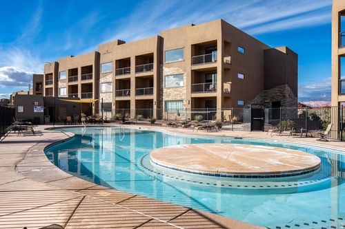 5290 W 5260 N Villas West Dr 3-302 N, Hurricane, UT, 84737 | Card Image