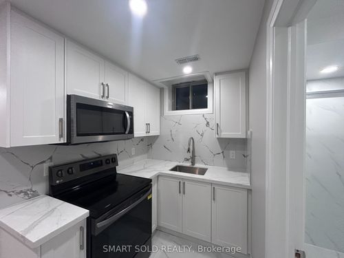 bsmt-1076 Pisces Trail, Pickering, ON, L1X0P7 | Card Image