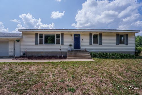 7465 56th Ave, Hudsonville, MI, 49426-9731 | Card Image