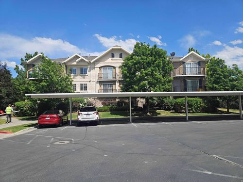 14043 S Bridgeview Ct, Bluffdale, UT, 84065-3882 | Card Image