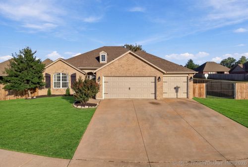 13423 S Nyssa Street, Glenpool, OK, 74033 | Card Image