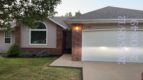 1359 W Stone House Rd, Nixa, MO, 65714-7093 | Card Image