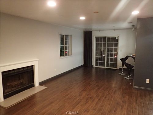 1-379 N Mentor Ave, Pasadena, CA, 91106-1709 | Card Image