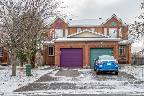 213 Duntroon Cir, Ottawa, ON, K1T4C9 | Card Image