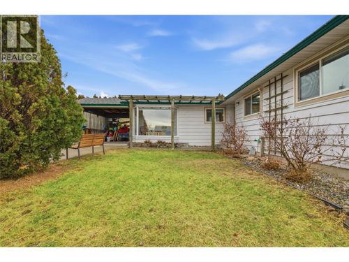 1562 Southview Terr, Kamloops, BC, V2B7R5 | Card Image