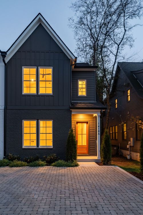 1418A Boscobel St, Nashville, TN, 37206-2920 | Card Image