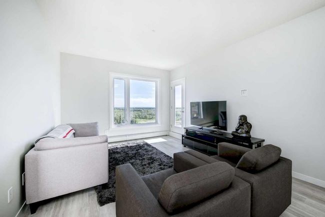 501 - 71 Shawnee Common Sw, Condo with 2 bedrooms, 2 bathrooms and 2 parking in Calgary AB | Image 13