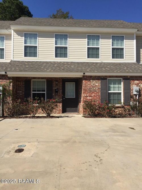 115 Padre Dr, Broussard, LA, 70518-4891 | Card Image