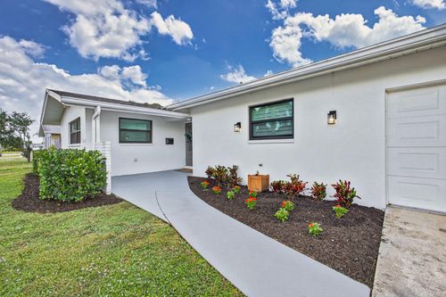 4368 Fuschia Cir N, Palm Beach Gardens, FL, 33410-5425 | Card Image