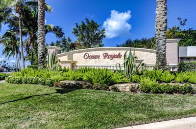 201 - 700 Ocean Royale Way, Condo with 3 bedrooms, 3 bathrooms and null parking in Juno Beach FL | Image 3