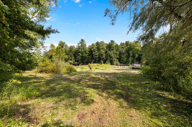 87 Sibbald Cres, House other with 2 bedrooms, 1 bathrooms and 2 parking in Sutton West ON | Image 9