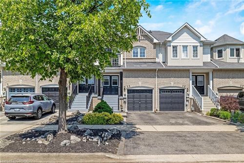 11 Harding St, Georgetown, ON, L7G6B1 | Card Image