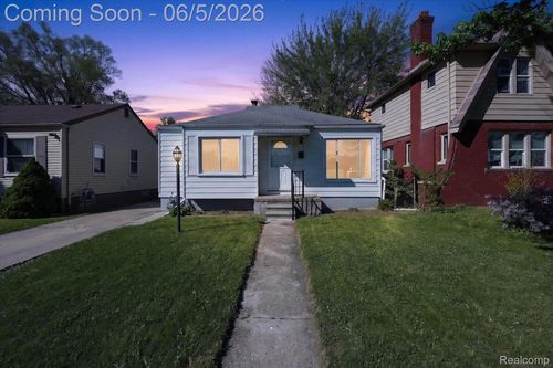 612 Mayflower Ave, Lincoln Park, MI, 48146-3042 | Card Image