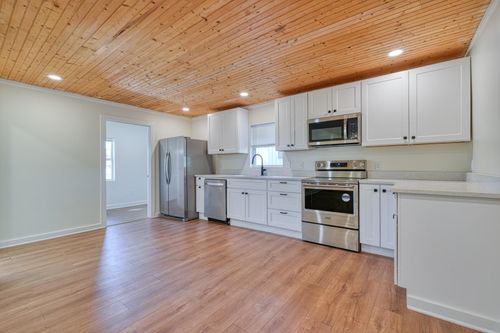 1935 Old Grove Rd, Piedmont, SC, 29673-9577 | Card Image