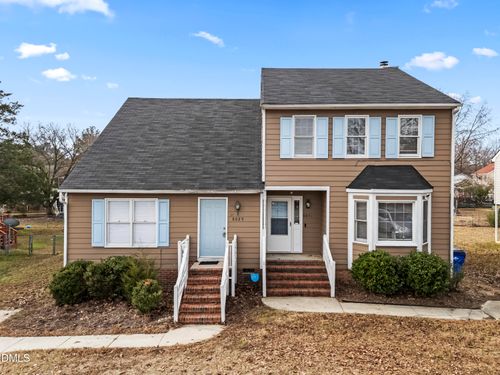 8029 Perry Creek Rd, Raleigh, NC, 27616-5709 | Card Image