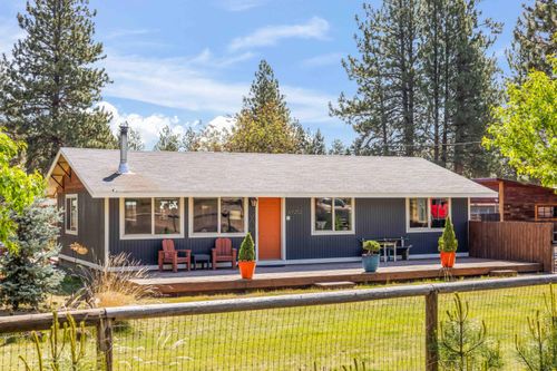 69252 Lake Dr, Sisters, OR, 97759-9777 | Card Image