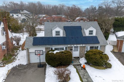 225 Willets Ln, Jericho, NY, 11753-1613 | Card Image