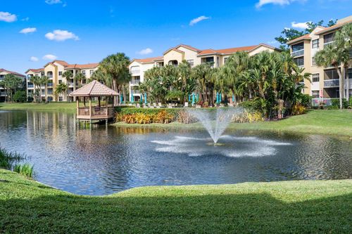 apt-104-600 Uno Lago Dr, Juno Beach, FL, 33408-2676 | Card Image