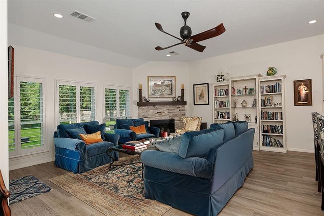 Large Family Room w/ Wood Burning Fireplace | Image 13