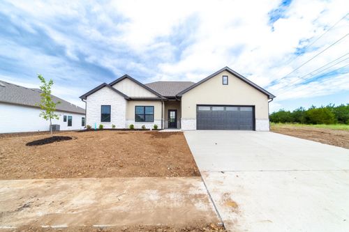 4405 Stone Mountain Pkwy, COLUMBIA, MO, 65201-2988 | Card Image