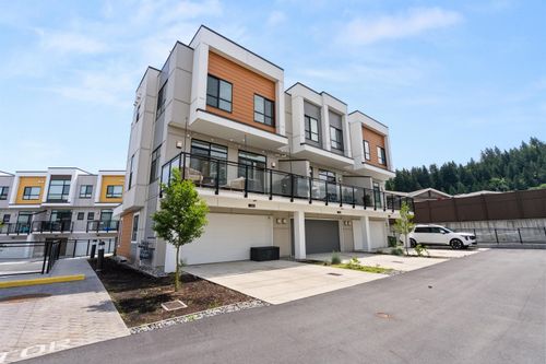 243-46150 Thomas Rd, Chilliwack, BC, V2R6H3 | Card Image