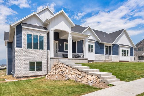 907 E 1520 S, Salem, UT, 84653-5325 | Card Image