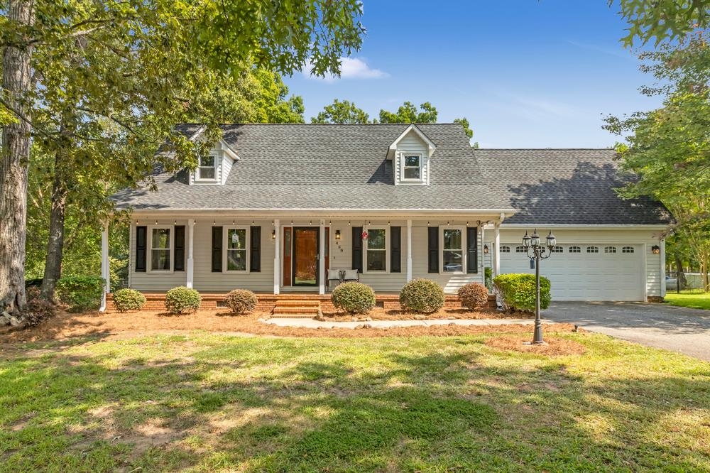 Cresthaven Dr, Boiling Springs, SC 29316